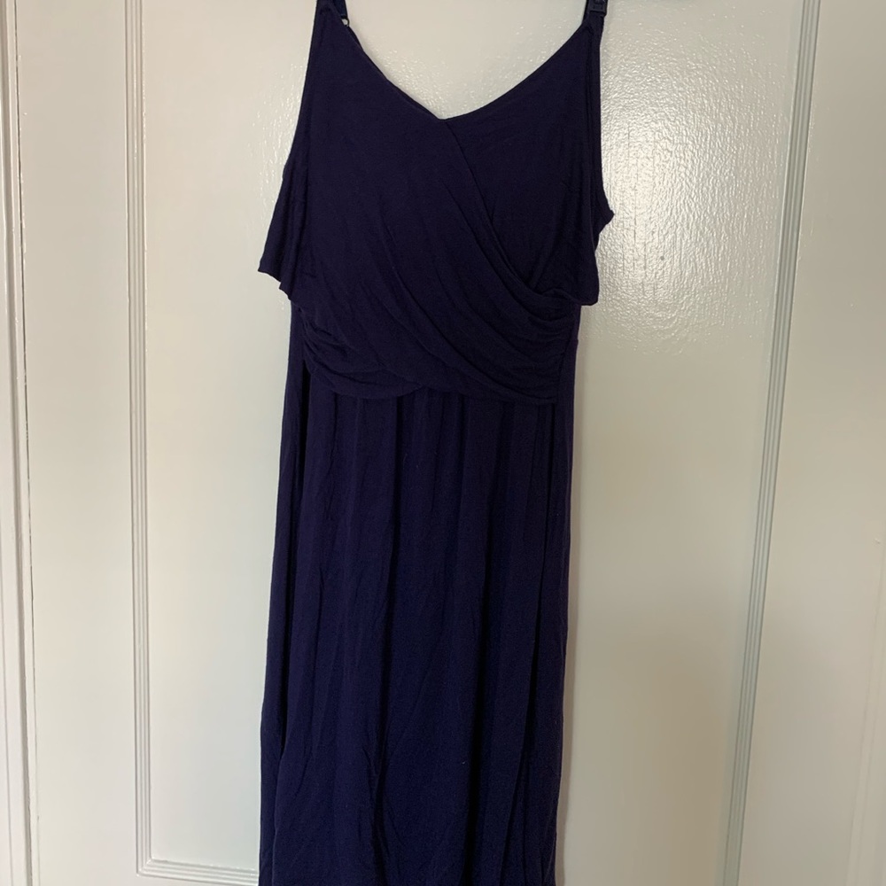 Bundle* Maternity nursing nightgowns (2)